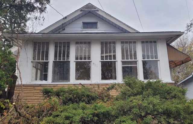 931 Hughes Ave, Flint, MI 48503 - view of home's exterior