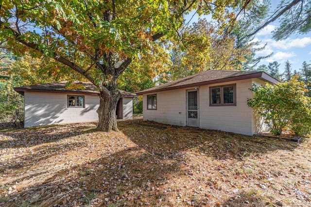 5242 Ostlund Dr, Hope, MI 48628 - photo 2