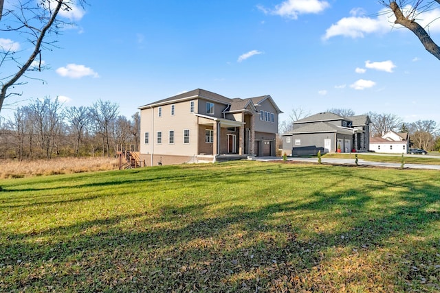 view of front of house featuring a front yard