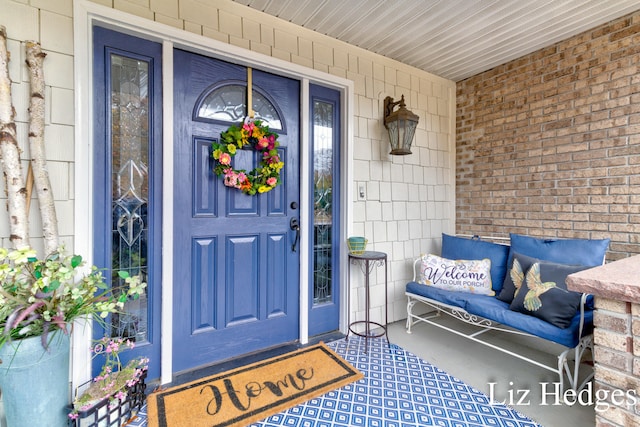 property entrance with a porch