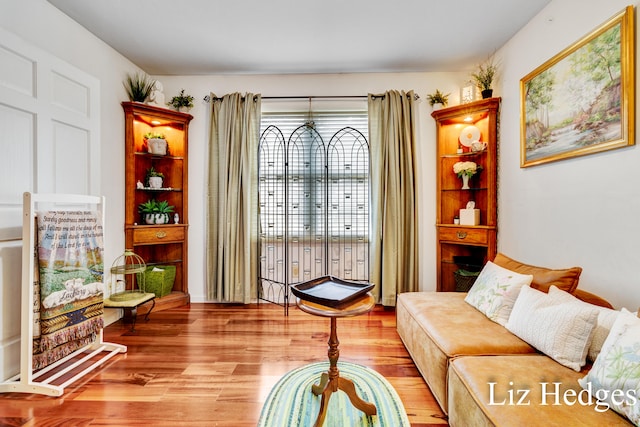 living area featuring light hardwood / wood-style flooring