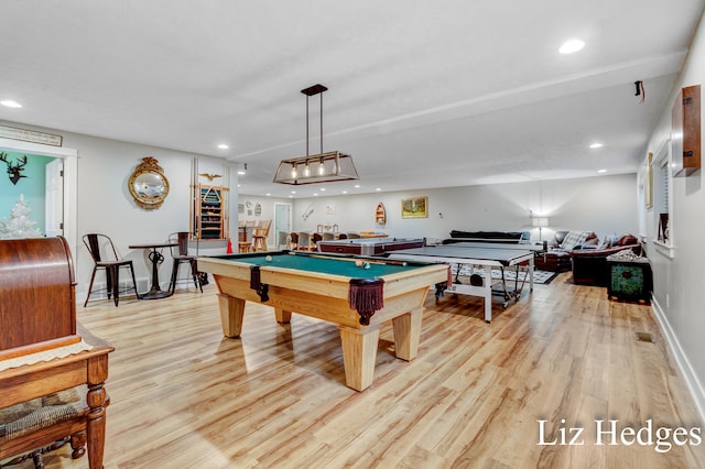 recreation room featuring light hardwood / wood-style flooring and billiards