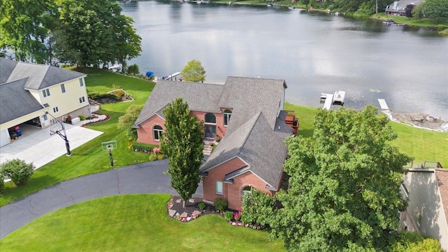 bird's eye view featuring a water view