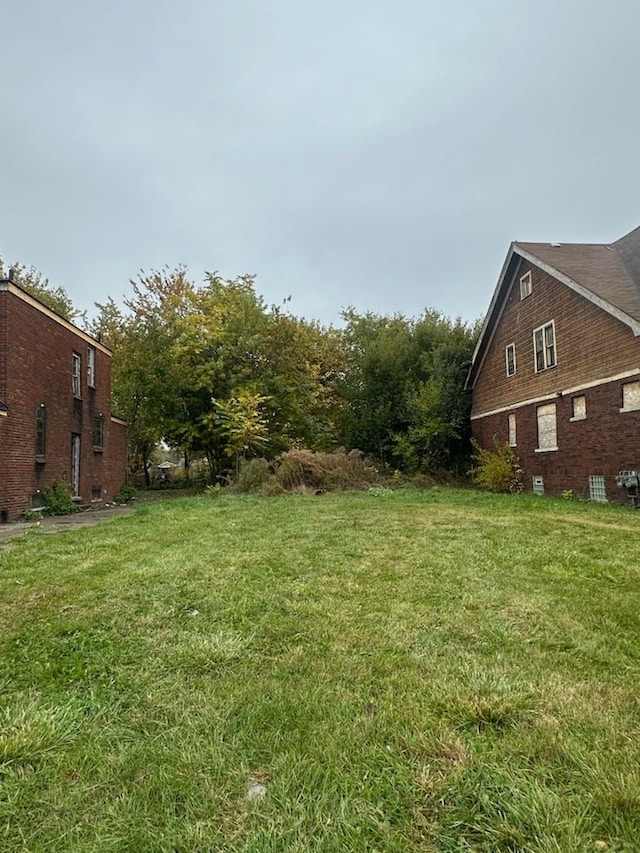 5782 Chalmers St, Detroit, MI 48213