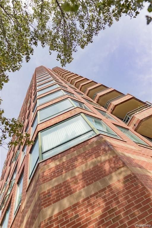 view of building exterior