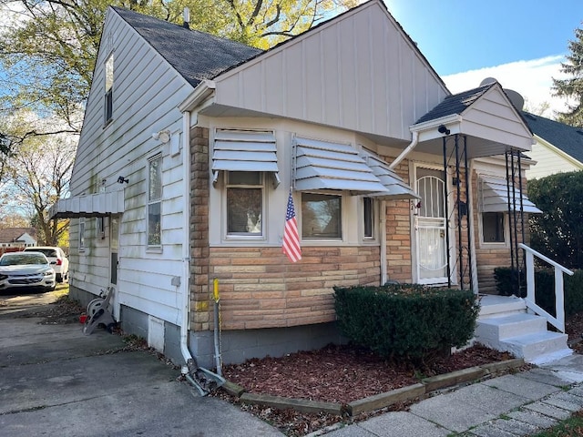 view of front of house