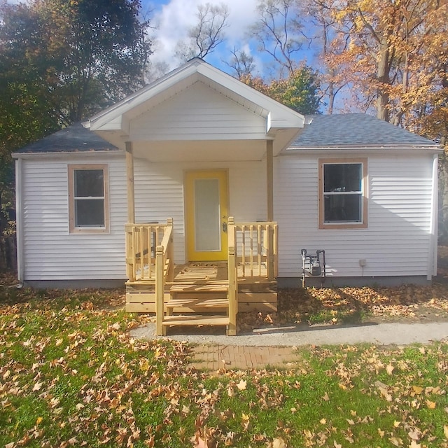 view of front of home featuring covered porch