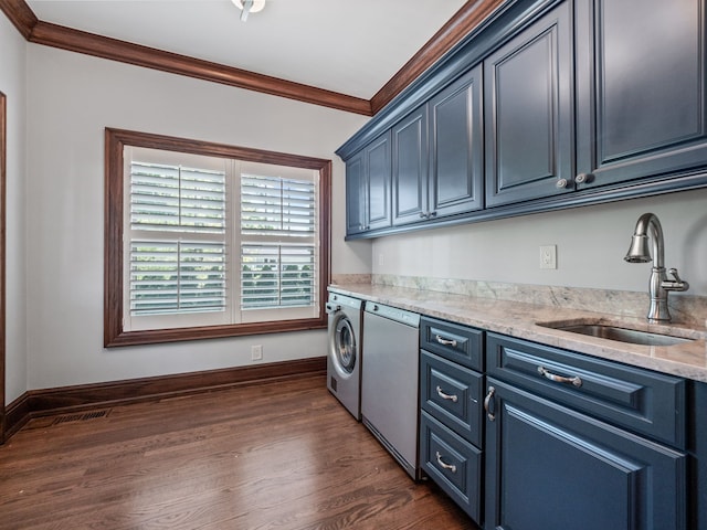 laundry room featuring cabinets, dark hardwood / wood-style floors, crown molding, and sink