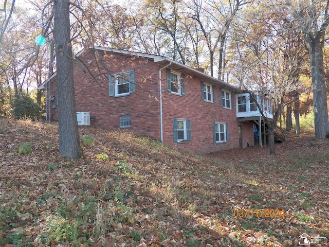 view of home's exterior