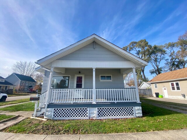 bungalow-style home featuring covered porch