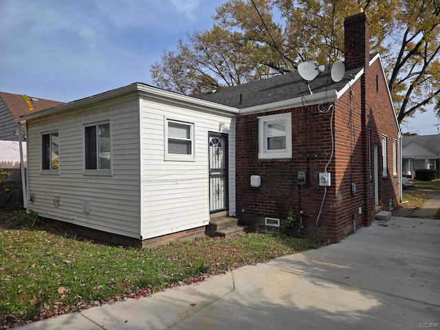 view of front of home