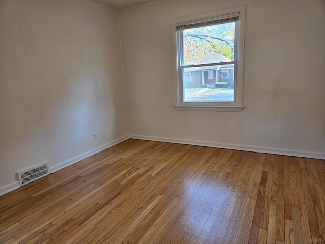 empty room featuring light hardwood / wood-style flooring