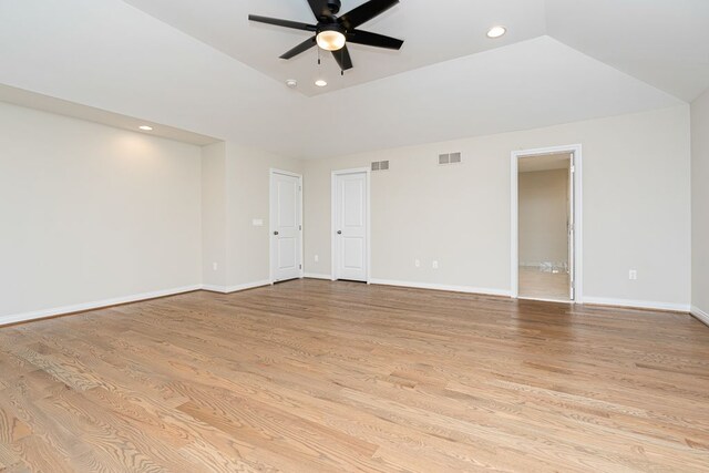 1685 E Wattles Rd, Troy, MI 48085 - unfurnished room with a ceiling fan, light wood-style flooring, recessed lighting, and baseboards