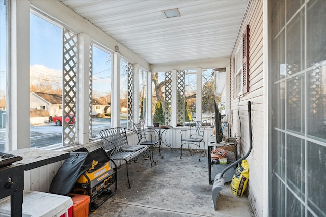 view of sunroom / solarium