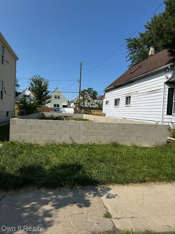 2689 Edwin St, Hamtramck MI, 48212 land for sale