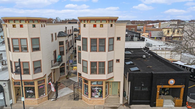 view of building exterior