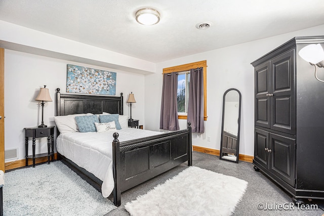 bedroom featuring carpet floors