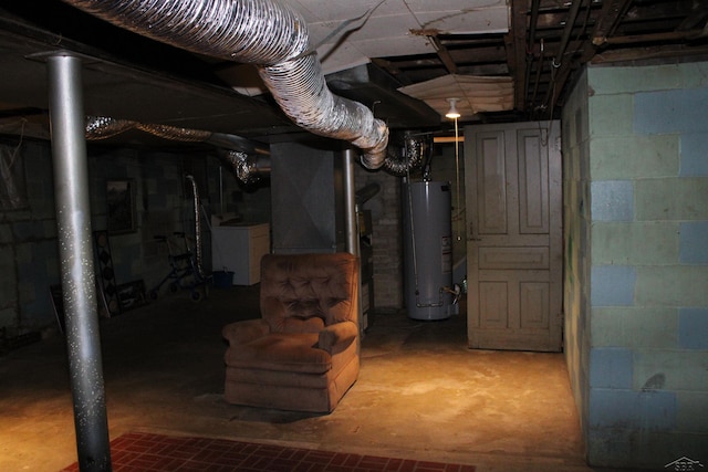 basement with washer / dryer and gas water heater