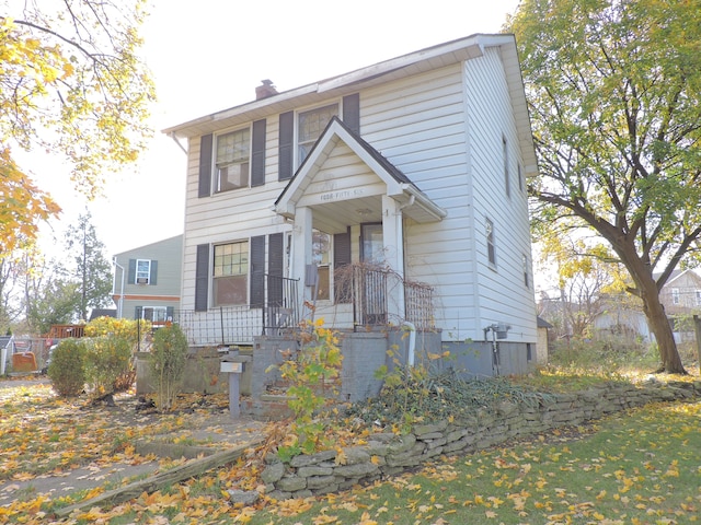 view of front of home