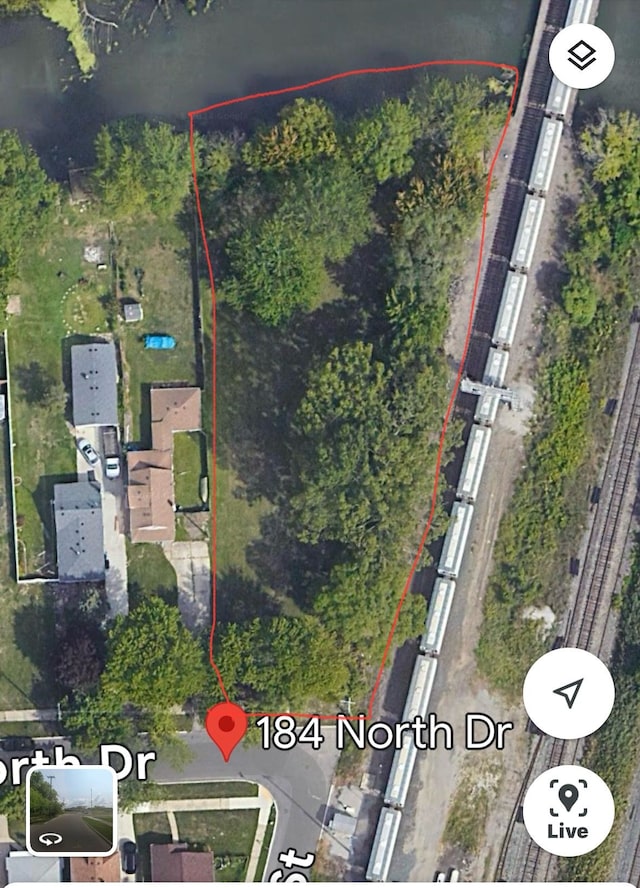 184 N Dr, Wyandotte, MI 48192