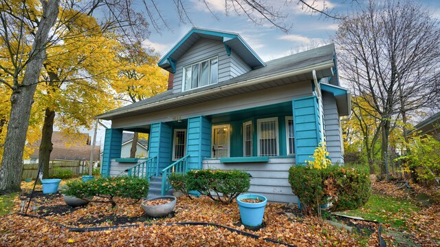 bungalow-style house with a porch