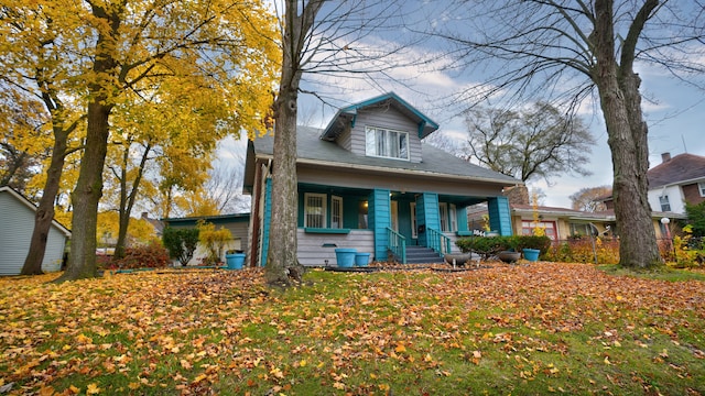 bungalow-style home featuring covered porch