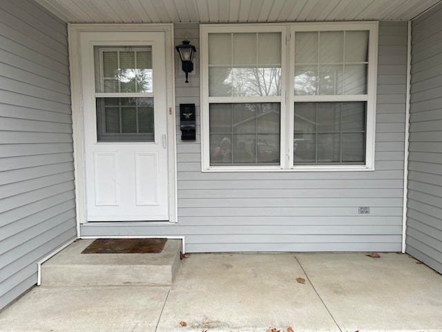 view of property entrance