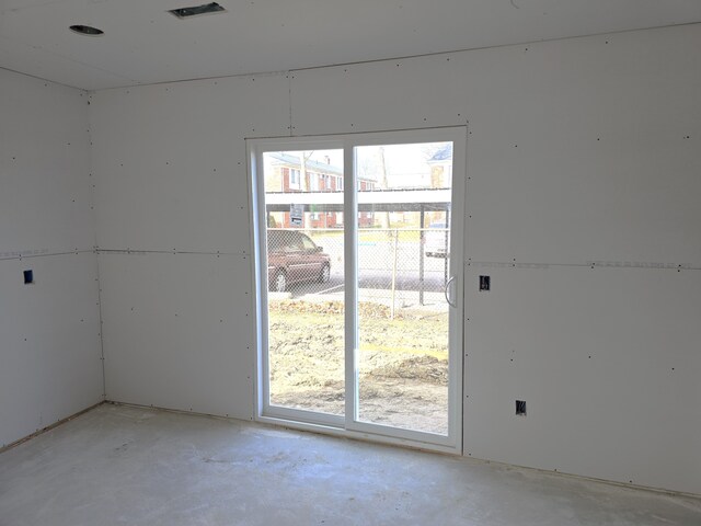 18750 14 Mile Rd, Roseville, MI 48066 - spare room with visible vents