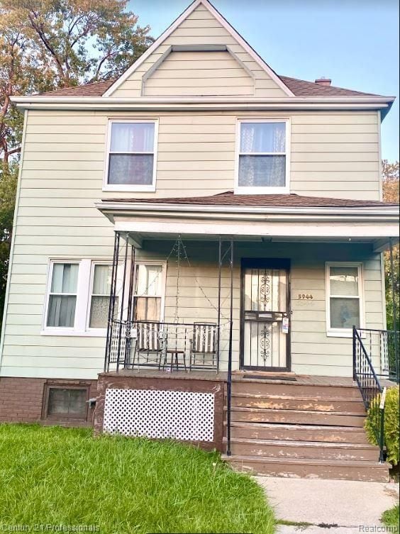 view of front of house with covered porch