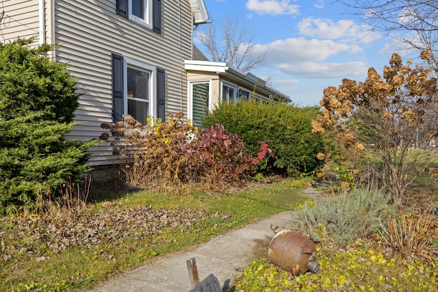 view of property exterior