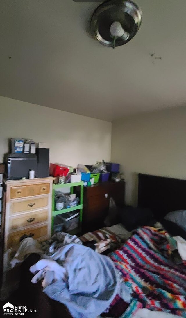 1057 Nutana Blvd, Mount Morris, MI 48458 - view of bedroom