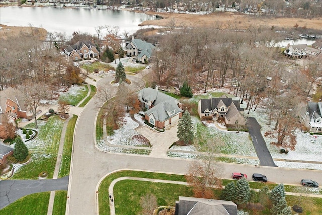 bird's eye view with a water view