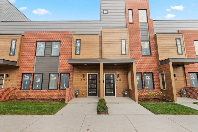 view of townhome / multi-family property