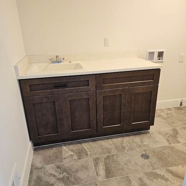 bathroom featuring sink