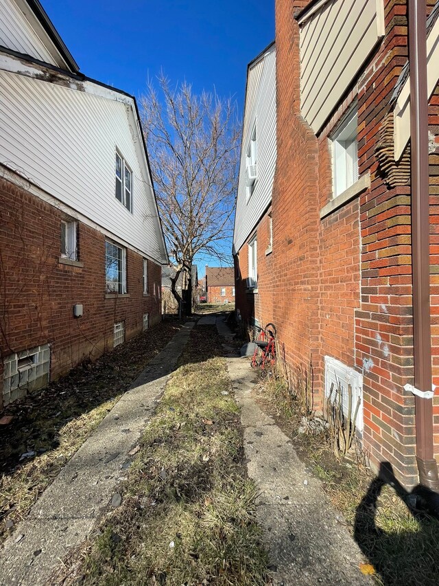 15039 Freeland St, Detroit, MI 48227 - photo 29