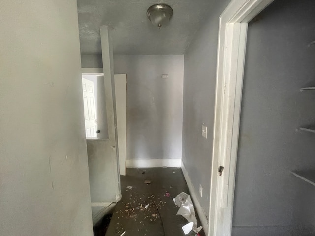 15340 Stout St, Detroit, MI 48223 - corridor featuring baseboards
