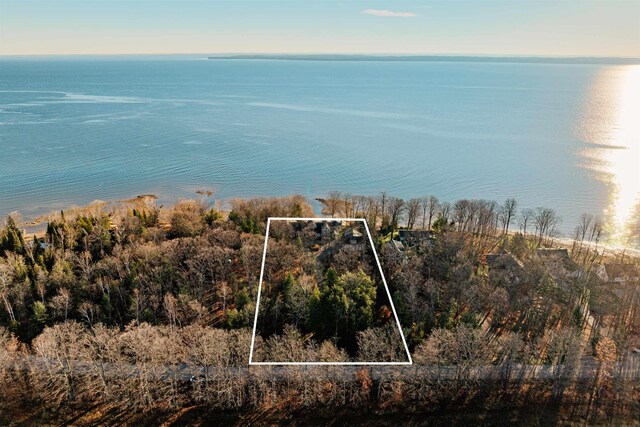 91 S Nanagosa Trl, Suttons Bay, MI 49682 - photo 15