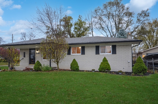 Listing photo 3 for 13484 Bernadette Ct, Sterling Heights MI 48313