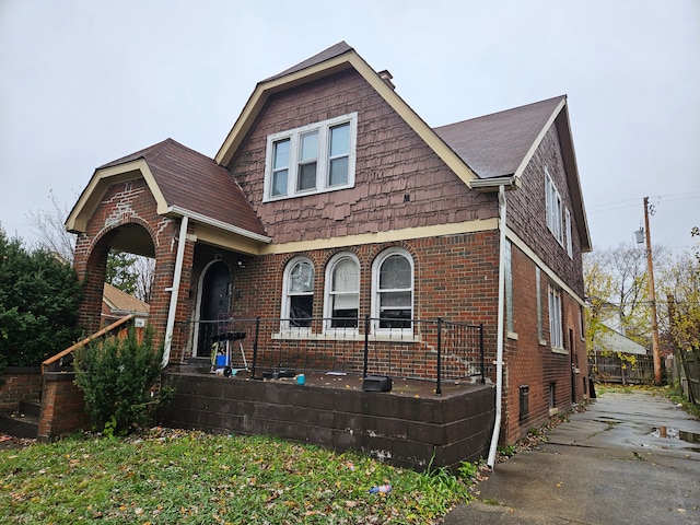 view of front of property