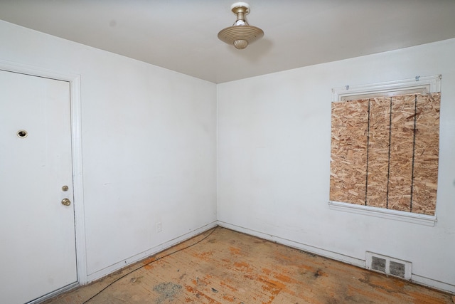 4224 W Davison, Detroit, MI 48238 - unfurnished room featuring light wood-type flooring