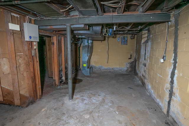4224 W Davison, Detroit, MI 48238 - unfinished basement with heating unit