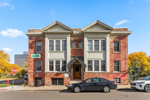 1450 6th St, Detroit, MI 48226