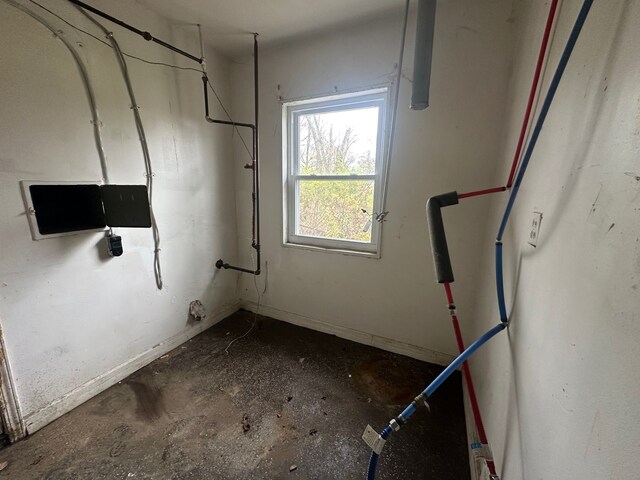 20511 Lyndon St, Detroit, MI 48223 - view of laundry room