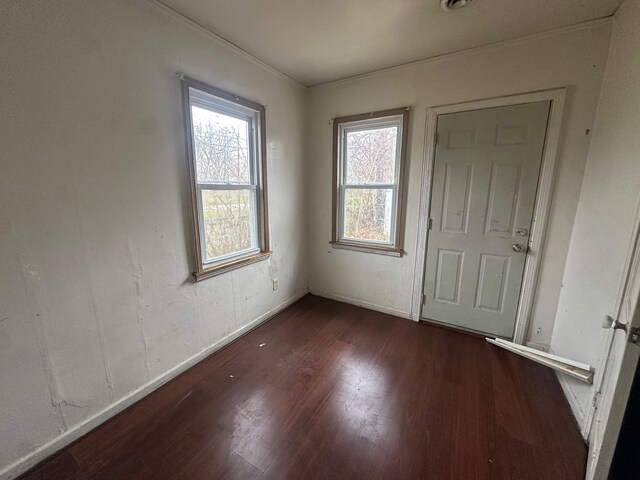 20511 Lyndon St, Detroit, MI 48223 - foyer entrance with wood finished floors and plenty of natural light