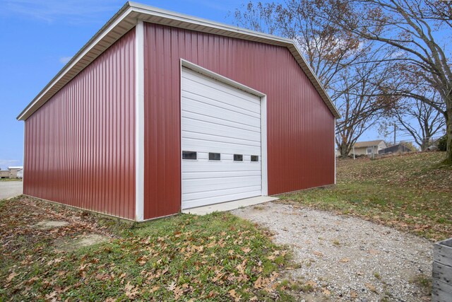 7349 E Main St, Eau Claire, MI 49111 - detached garage featuring driveway