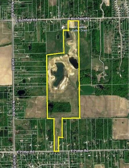 8234 E Richfield, Davison, MI 48423