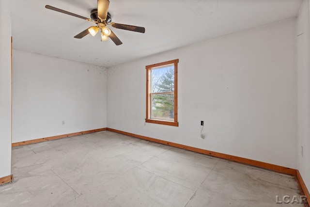 unfurnished room with ceiling fan