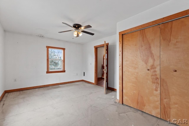 unfurnished bedroom featuring a closet and ceiling fan