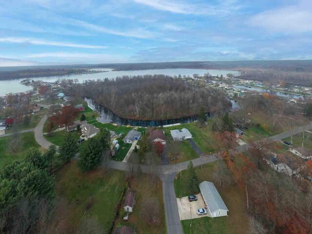 21734 N Channel Pkwy, Edwardsburg, MI 49112 - view of property location with a large body of water