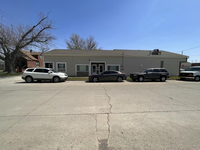 25846 W 7 Mile Rd, Redford, MI 48240 - view of building exterior